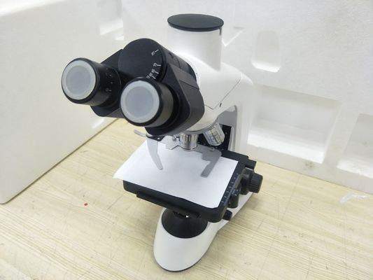 Microscope 1000X de 5MP Pixel Digital Head Trinocular se focalisant très bien